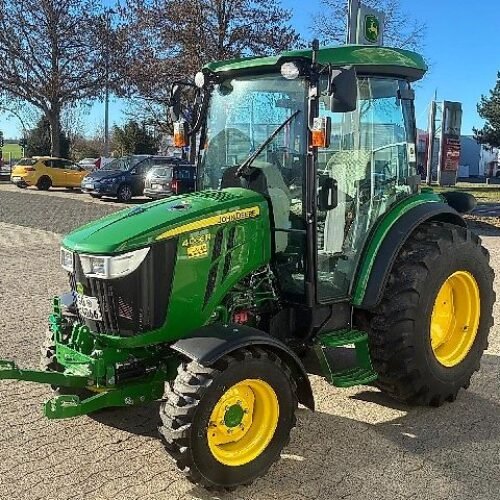John Deere 4066R
